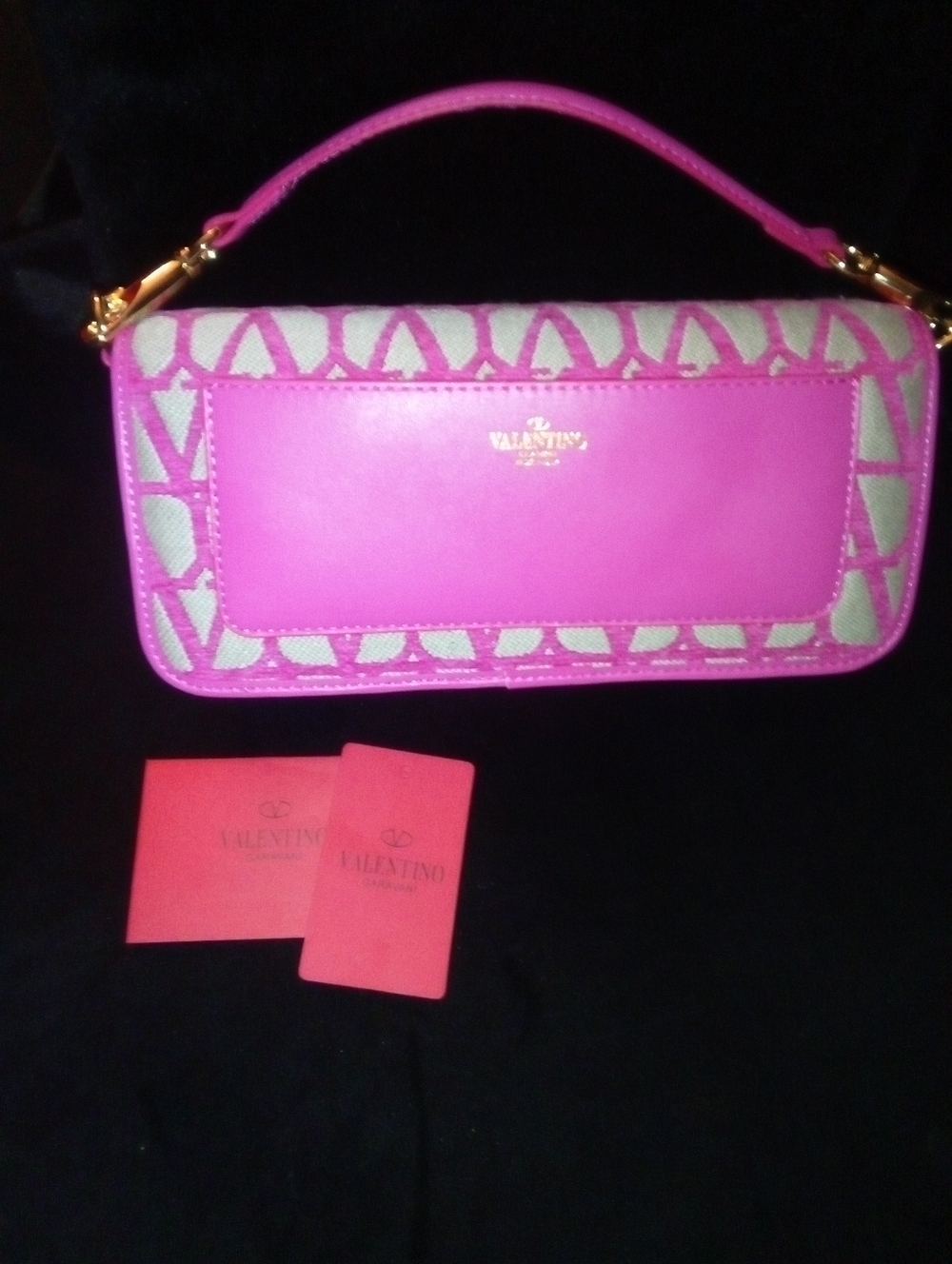 🌸PINK V Logo Shoulder Bag - Picture 4 of 8